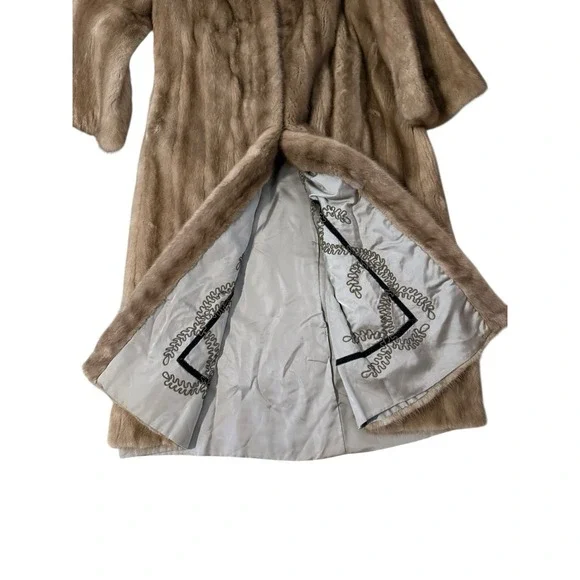 Vintage 1960's Philip Reiner Blonde Mink Fur Swing Coat 46 Length 3 Pockets EUC